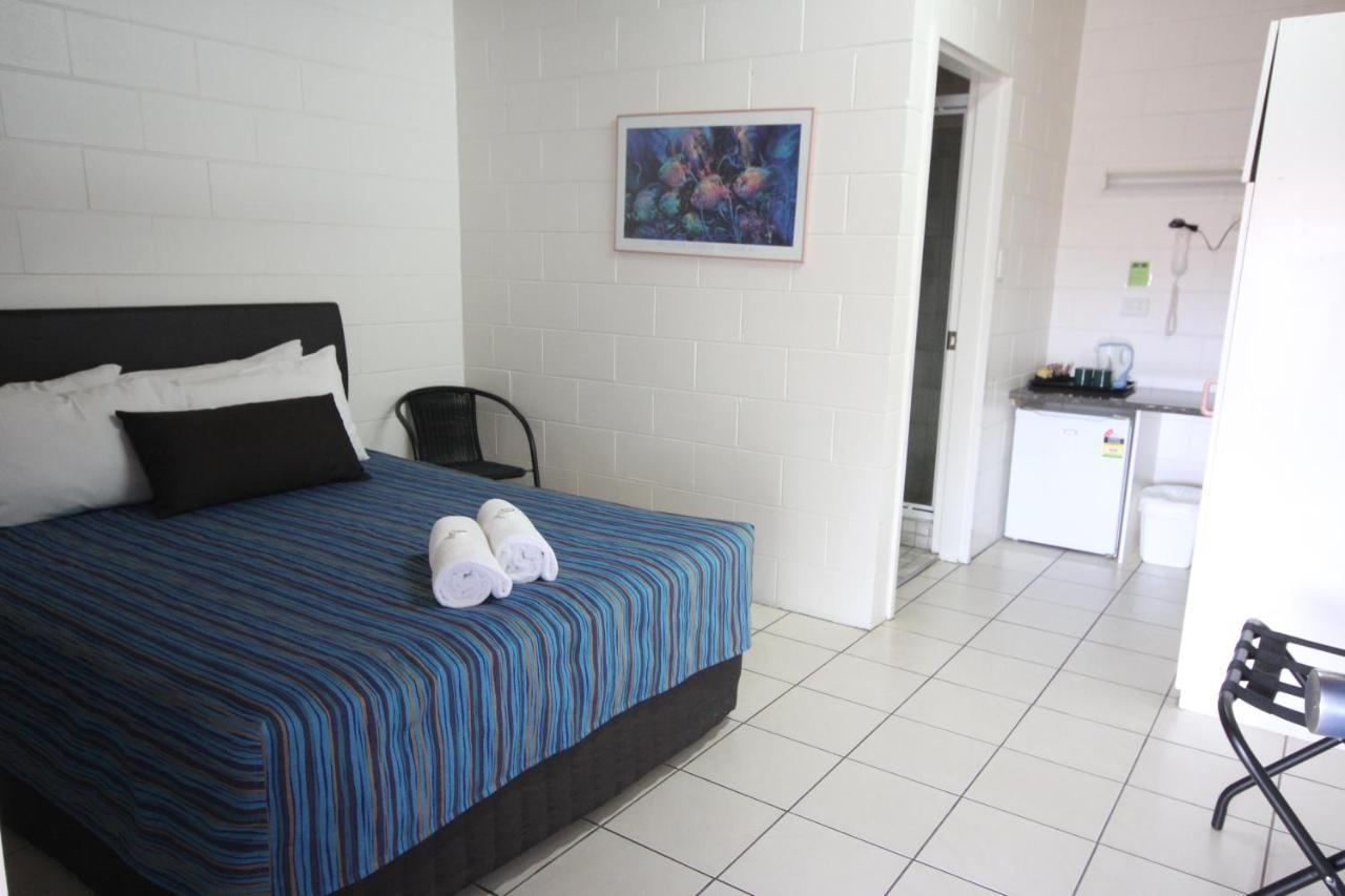 Barrier Reef Motel איניספייל מראה חיצוני תמונה