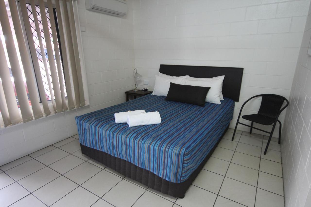 Barrier Reef Motel איניספייל מראה חיצוני תמונה