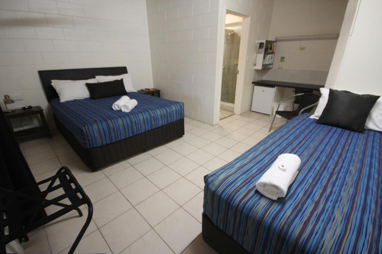 Barrier Reef Motel איניספייל מראה חיצוני תמונה